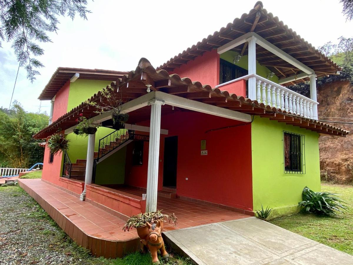 Finca Hotel La Bonita Guatape Exterior photo