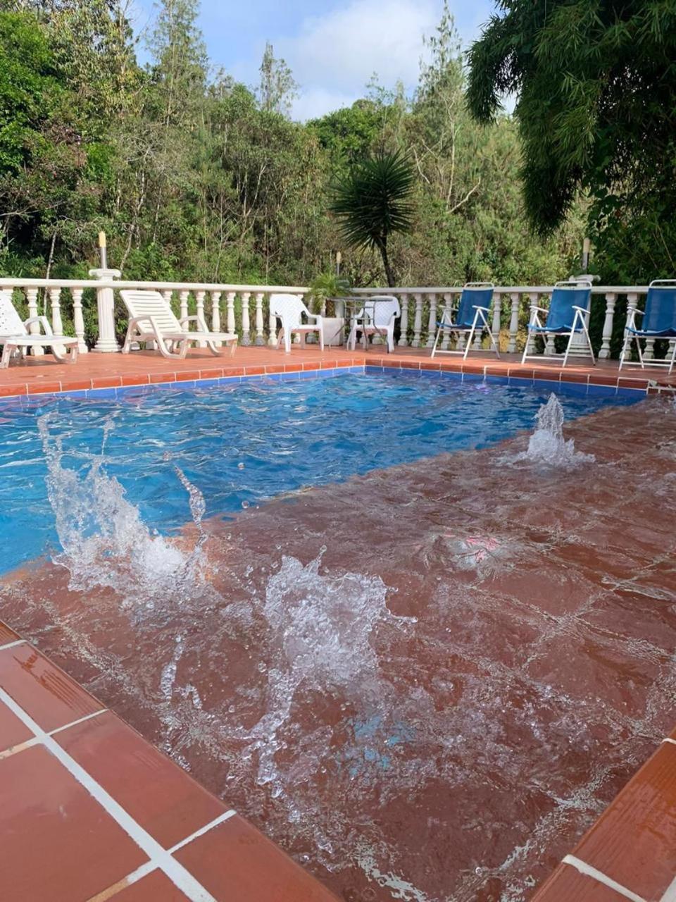 Finca Hotel La Bonita Guatape Exterior photo